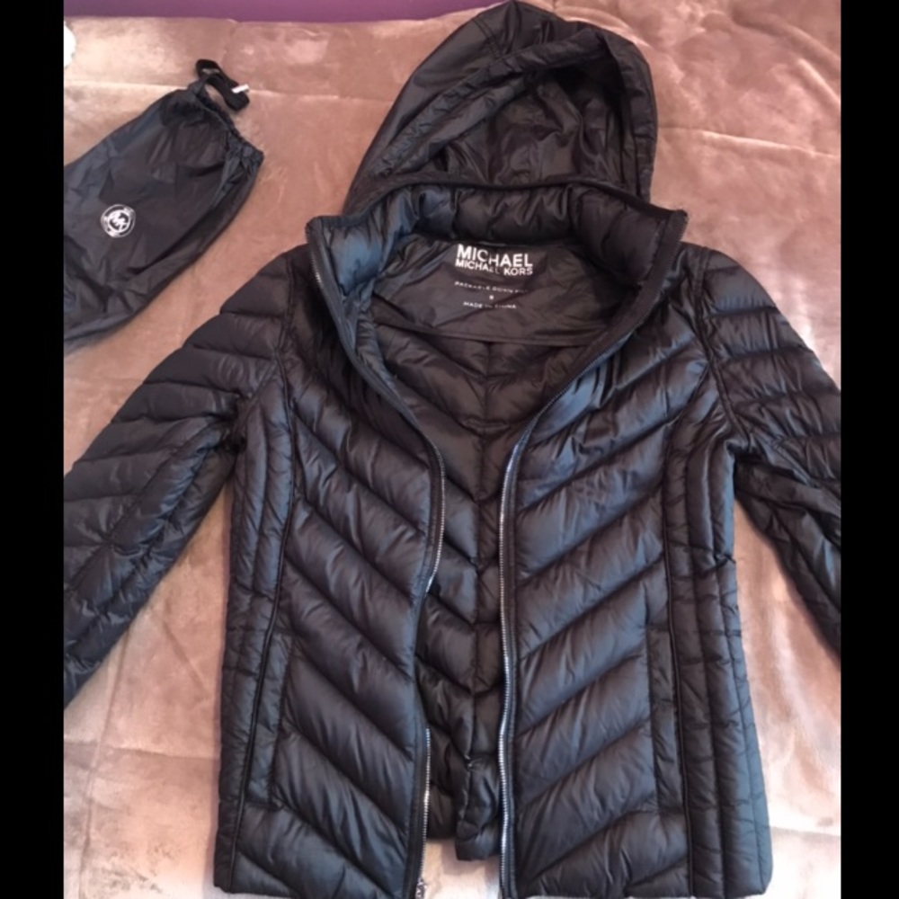Michael Kors Black Chevron Packable Short Coat